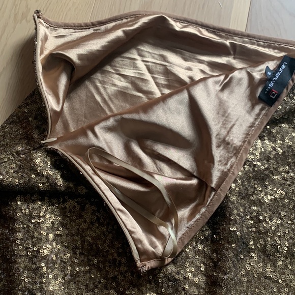 Gold sequin skirt - Picture 5 of 6